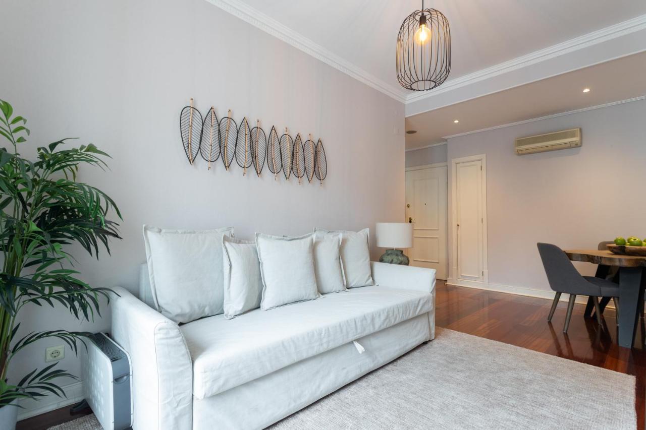 Living Chiado Apartment ลิสบอน ภายนอก รูปภาพ